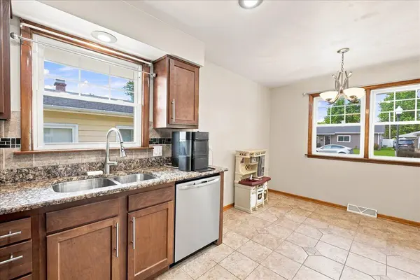6517 Illinois AVE, Hammond, IN 46323