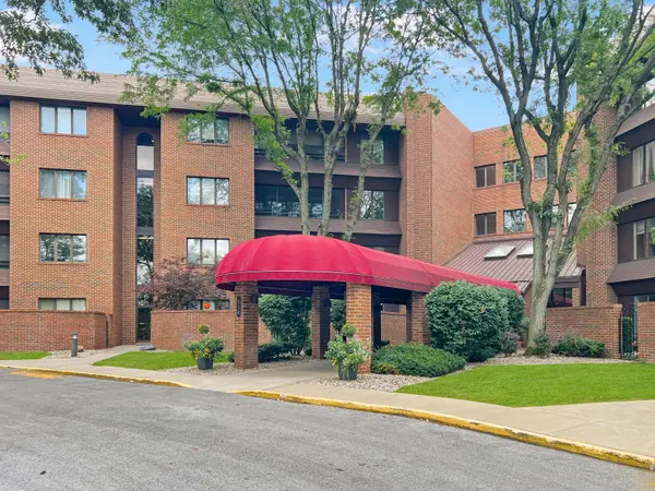 910 Ridge RD #208, Munster, IN 46321