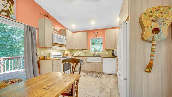 8948 N 500, Rolling Prairie, IN 46371