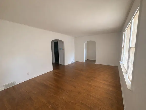 1302 Dakota ST, Gary, IN 46403