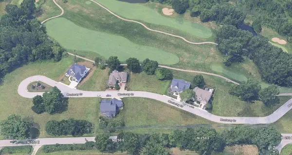 1180 Monterey DR, Chesterton, IN 46304