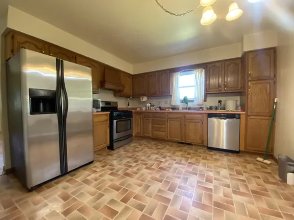 7102 W 129th AVE, Cedar Lake, IN 46303