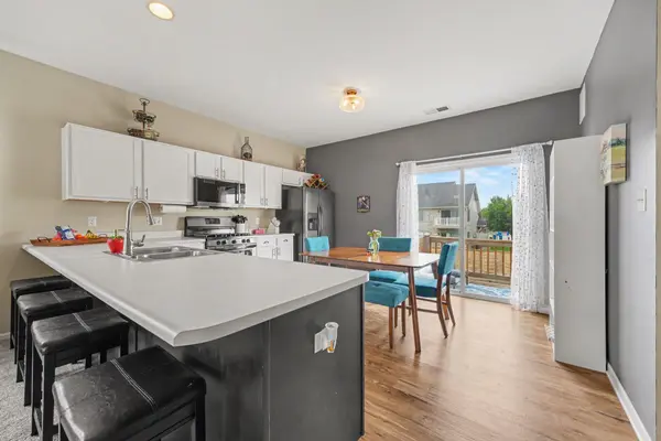 1165 Poppyfield PL, Schererville, IN 46375