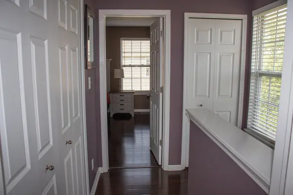 879 Flagstone Drive, Dyer, IN 46311
