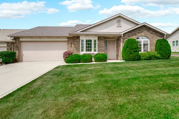 9874 Hart ST, St. John, IN 46373