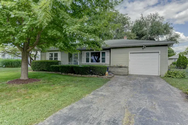 515 S Park DR, Chesterton, IN 46304
