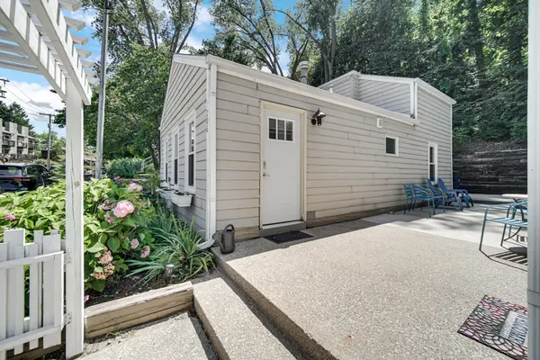 206 Lake AVE, Michigan City, IN 46360