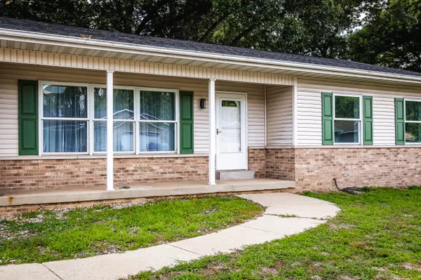 2124 Saffron ST, Portage, IN 46368
