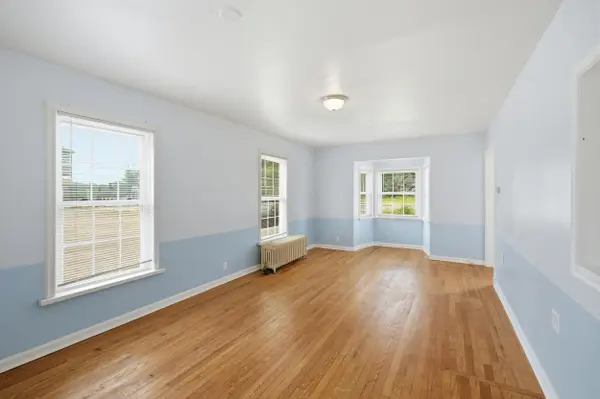 5625 Broadway, Merrillville, IN 46410