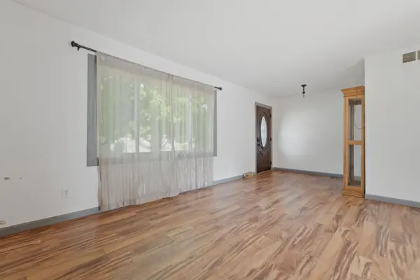 609 Black Oak DR, Trail Creek, IN 46360