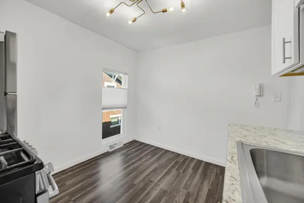 204 Brown ST #2, Valparaiso, IN 46383