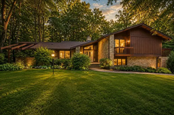 1147 N 400, Chesterton, IN 46304