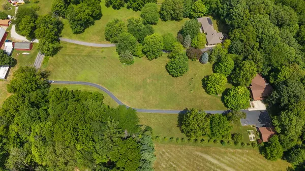 1147 N 400, Chesterton, IN 46304