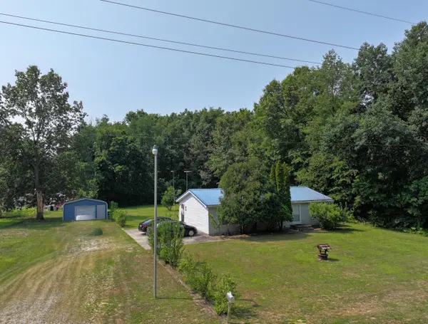 49 W 800, Winamac, IN 46996
