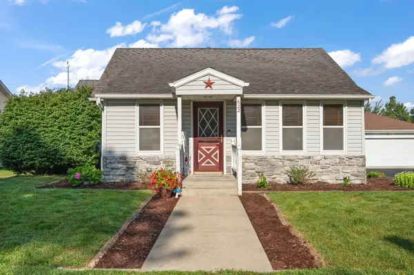 622 Azalea ST, Demotte, IN 46310