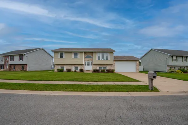 3073 Ramblewood ST, Portage, IN 46368