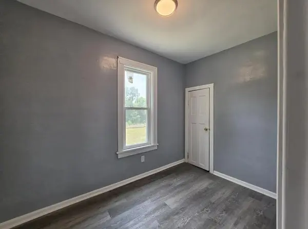 1653 W 10th Place, Gary, IN 46404