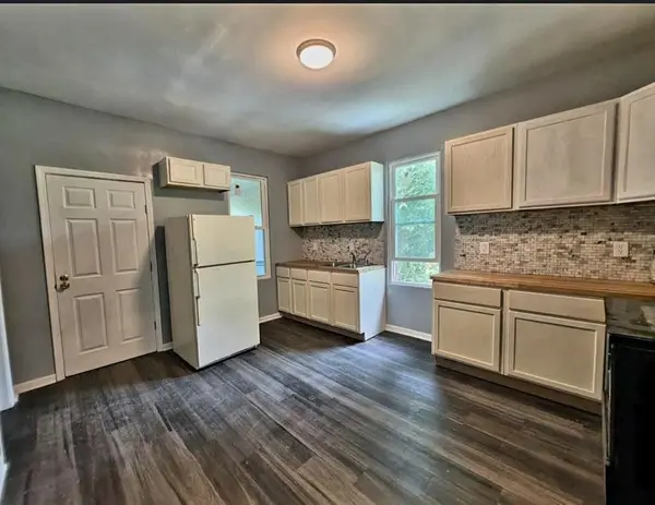 1653 W 10th Place, Gary, IN 46404