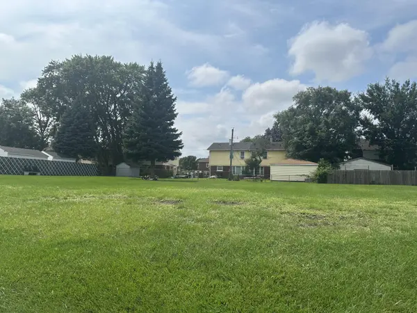 4130 Hawthorne Street, East Chicago, IN 46312