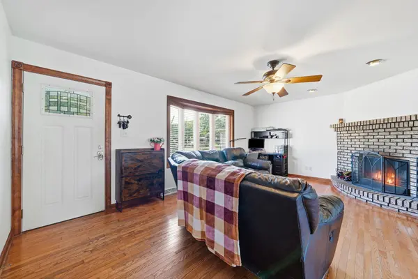 5272 Evergreen AVE, Portage, IN 46368