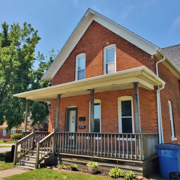 215 Cleveland Avenue, Michigan City, IN 46360