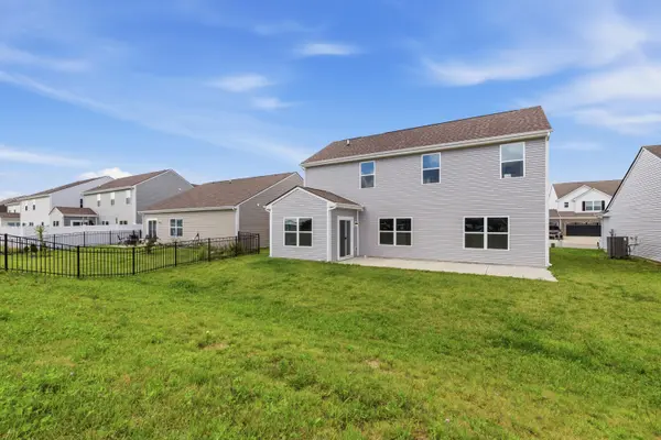 1447 Bigleaf DR, Sheridan, IN 46069