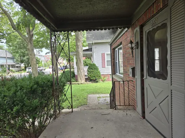 259 W Jefferson ST, Valparaiso, IN 46383