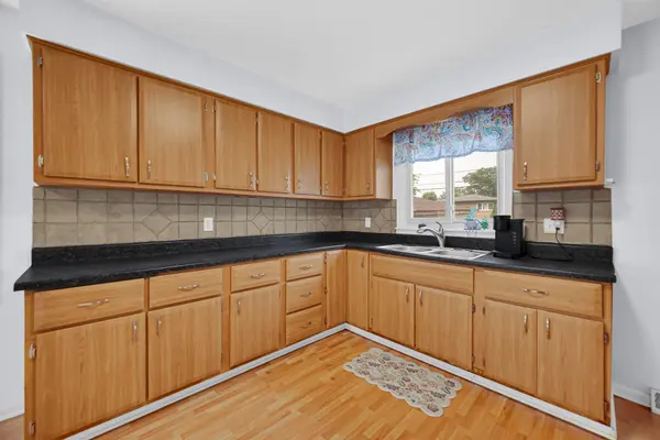6831 New Jersey Avenue, Hammond, IN 46323