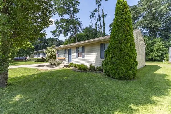2934 Wells ST, Lake Station, IN 46405