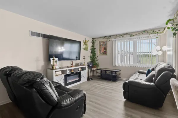 8661 Van Buren ST, Merrillville, IN 46410