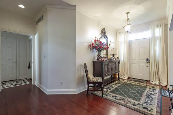 174 N 600, Valparaiso, IN 46385