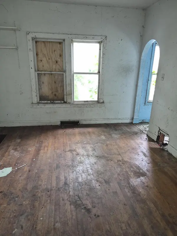 819 Mulberry ST, Hammond, IN 46324