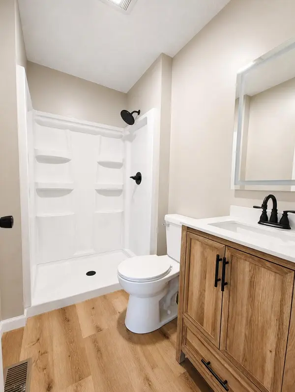 21 N Shield ST, Knox, IN 46534