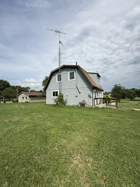 1062 N 50, Chesterton, IN 46304