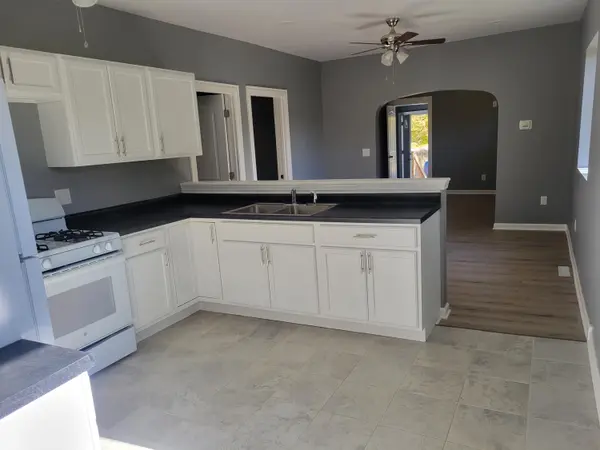 4738 Delaware ST, Gary, IN 46409