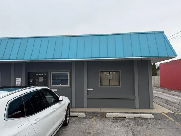 821 W Glen Park AVE, Griffith, IN 46319