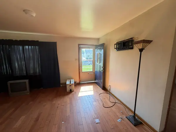 5622 Wegg Avenue, East Chicago, IN 46312