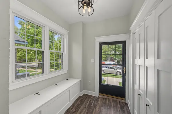 1808 Sheridan AVE, Whiting, IN 46394