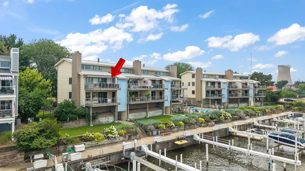 2 Marine DR #8, Michigan City, IN 46360