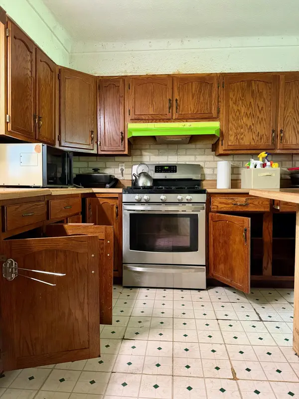 5175 S Range RD, North Judson, IN 46366