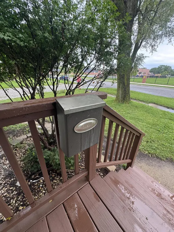 1000 W Home AVE, Hobart, IN 46342