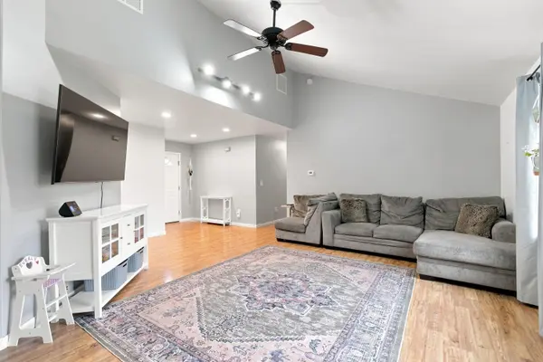 2491 S Hansen BLVD, Hobart, IN 46342