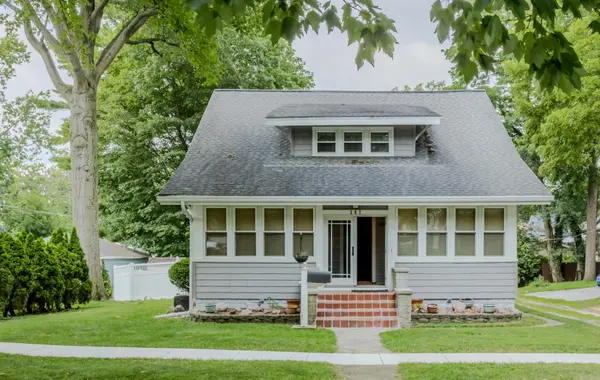 207 Weston Street, Valparaiso, IN 46385