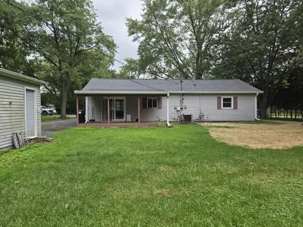 10515 Baker ST, Crown Point, IN 46307