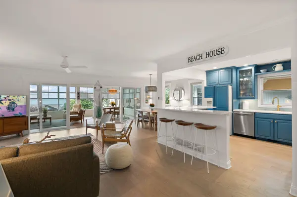 2013 Lake Shore DR, Long Beach, IN 46360