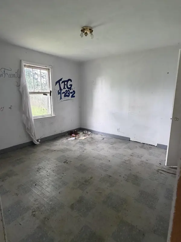 1111 N Mckinley AVE, Rensselaer, IN 47978