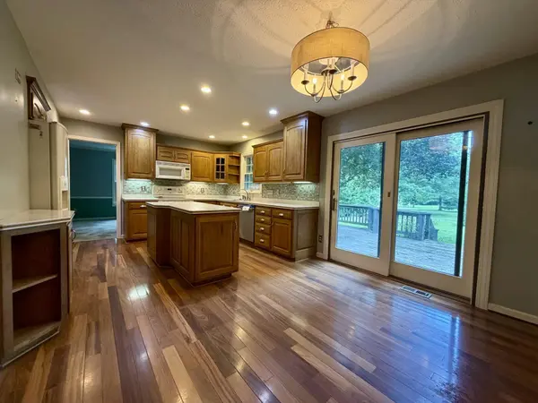 2960 Sycamore LN, Bremen, IN 46506