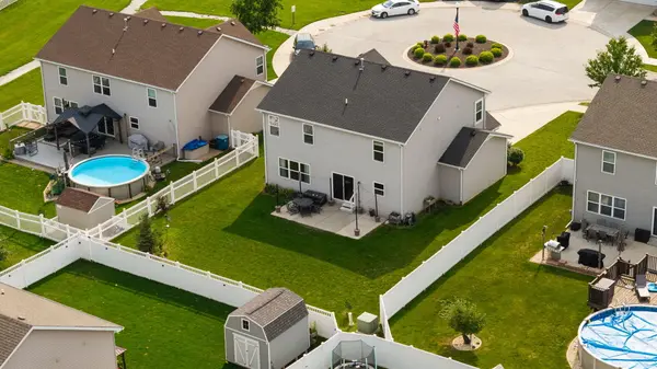 13947 N Annapolis CT, Cedar Lake, IN 46303