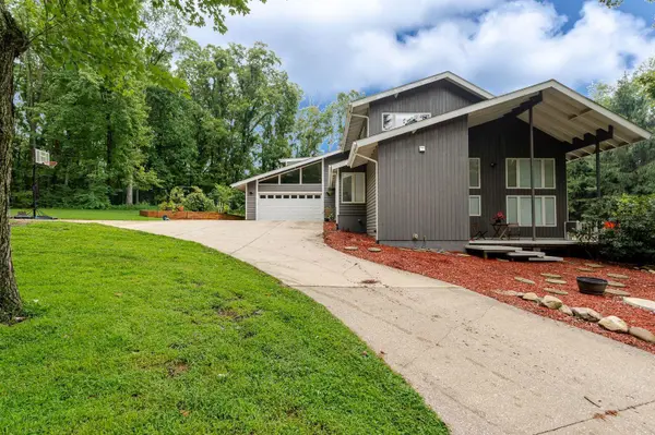 5159 N Barclay, La Porte, IN 46350