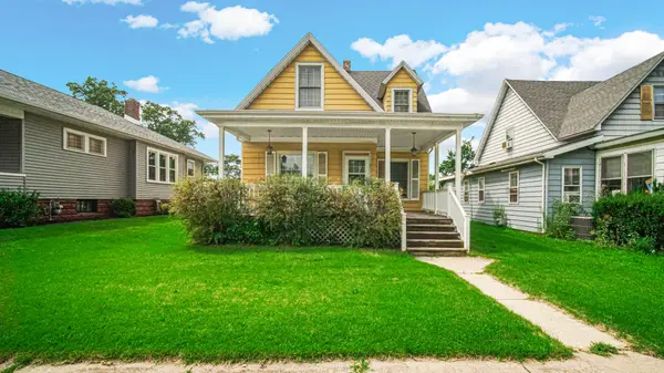 221 S Woodland AVE, Michigan City, IN 46360